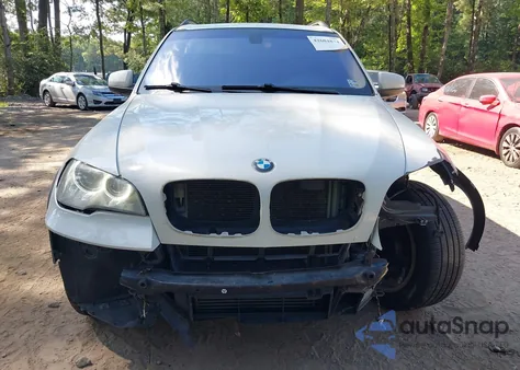 2013 BMW X5 xDrive35I/xDrive35I Premium/xDrive35I Sport Activity из США, поврежденный, VIN 5UXZV4C58D0B22720